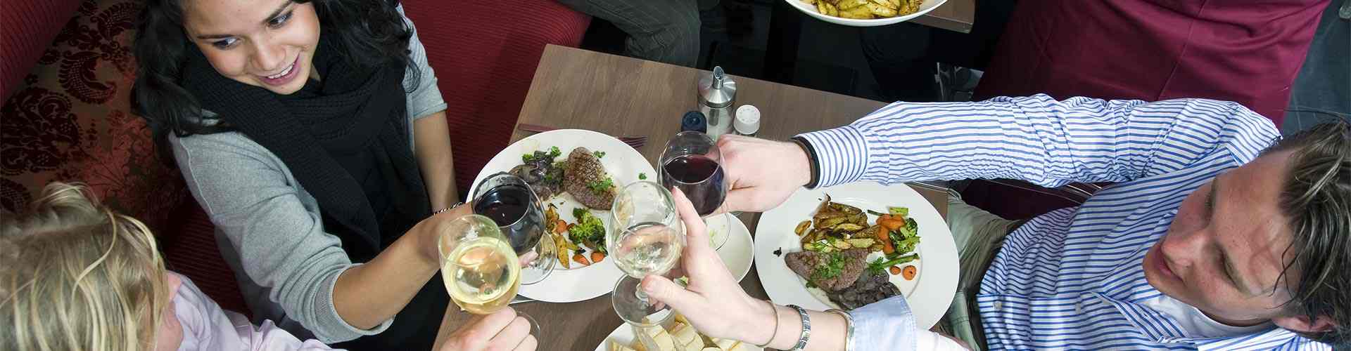 Restaurantes en Macastre
           
           


          
          
          
