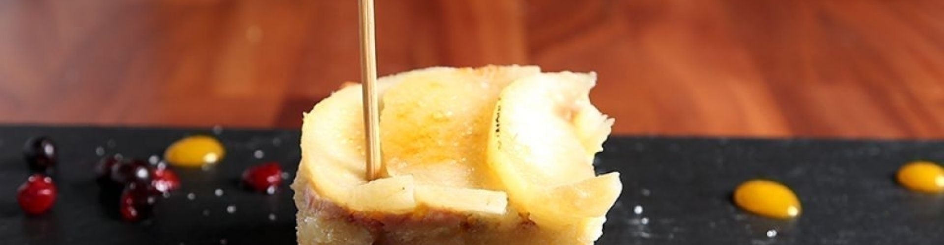 Milhojas de manzana y foie