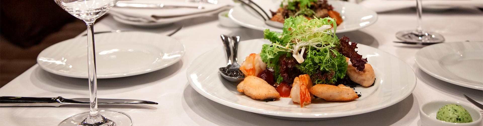 ¿Dónde comer ensaladas en Arenys de Mar?